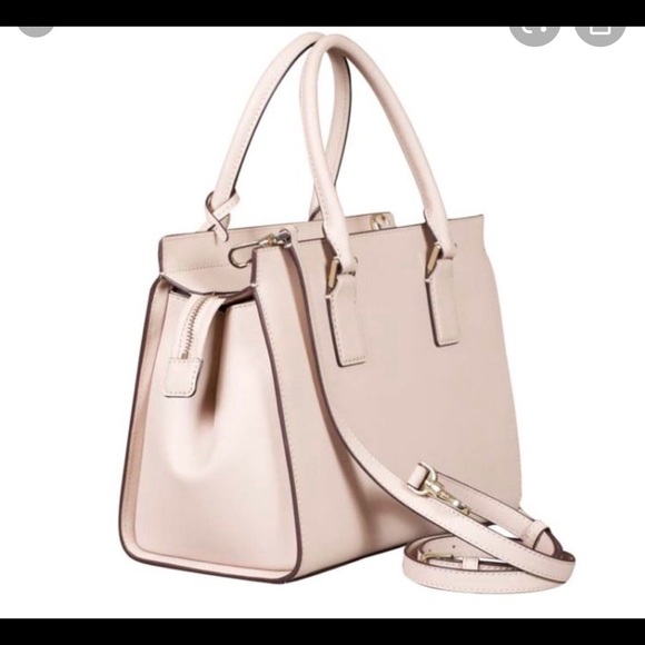 COPY - Kate Spade New York
CAMERON SPADE MEDIUM S… - Picture 4 of 7